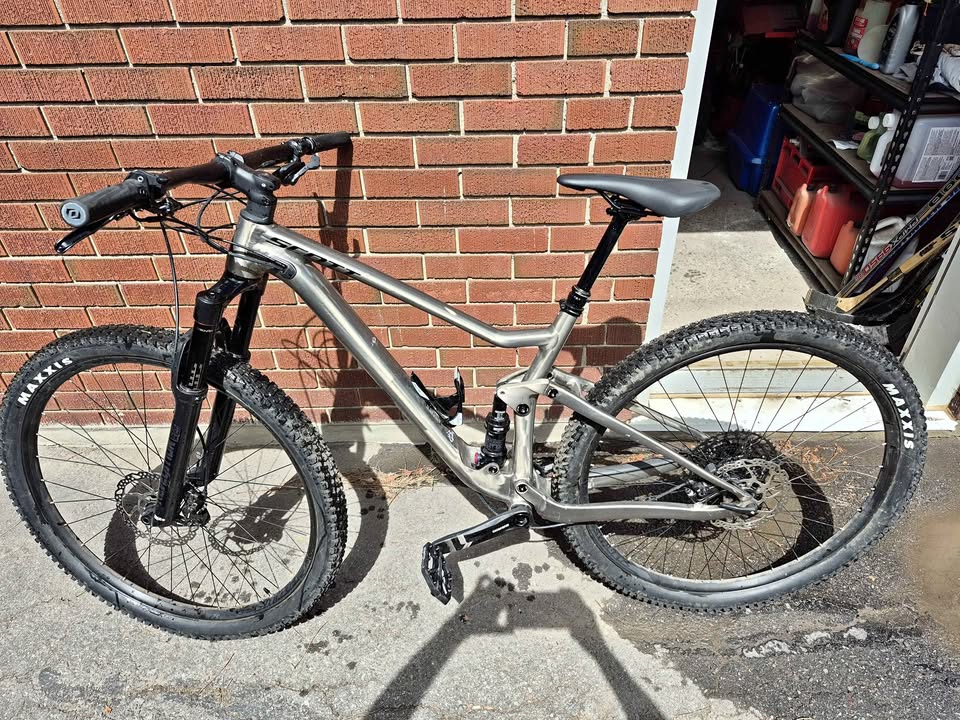 2022 Scott Spark 950