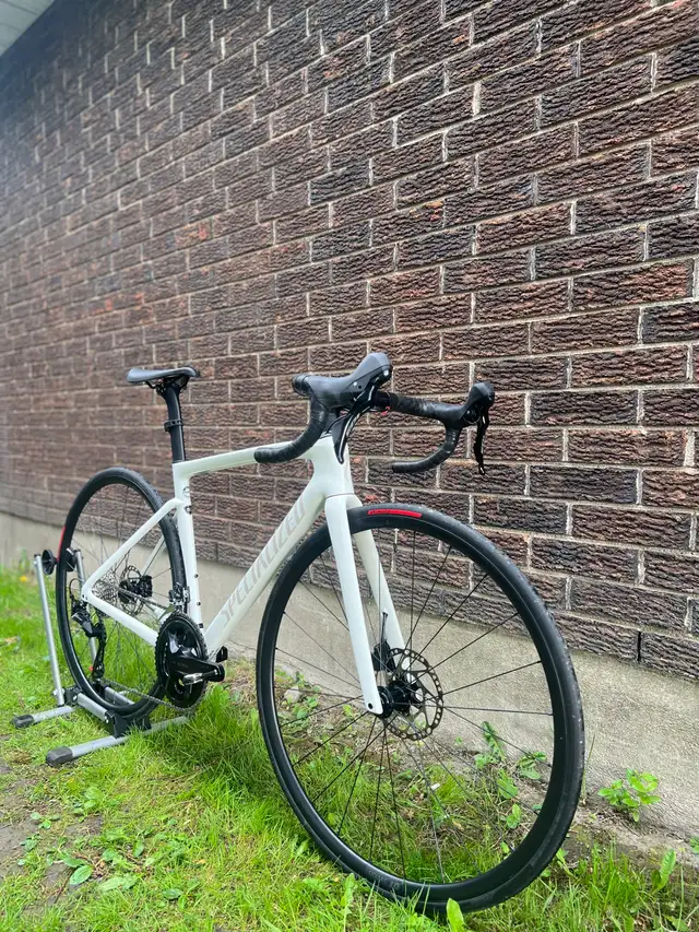 2025 Specialized Tarmac SL7 photo 3