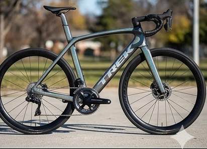 2024 Trek Emonda SLR Project One photo 4