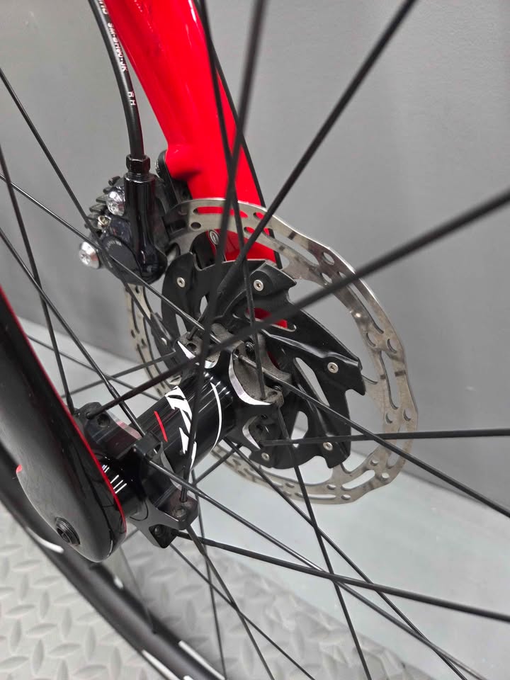2021 Pinarello Prince Disc photo 3