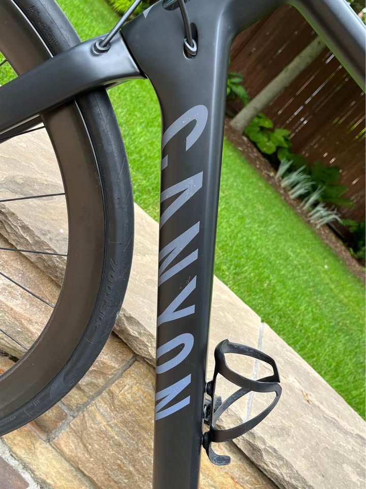 2022 Canyon Ultimate CF SLX photo 6