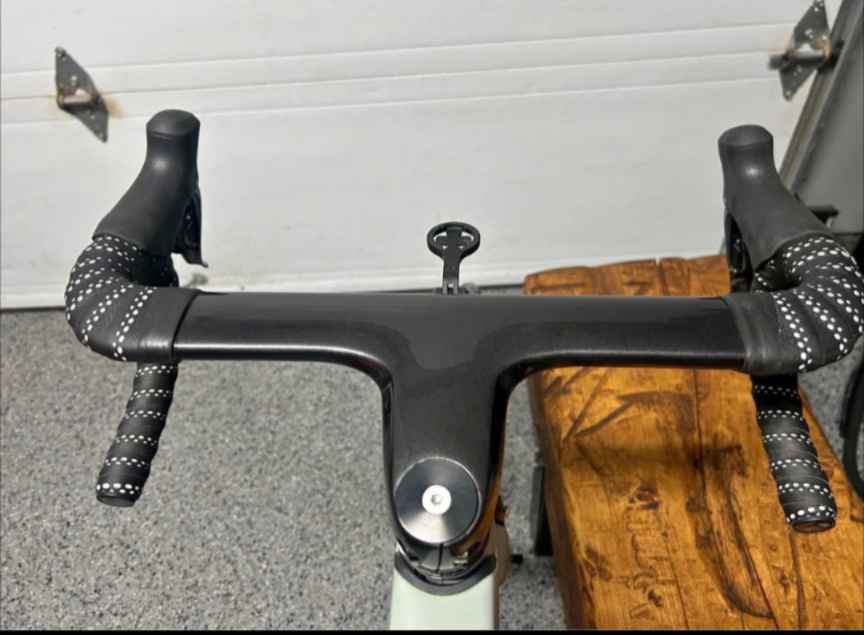 2021 Trek Madone SLR 9.9 Project One photo 2