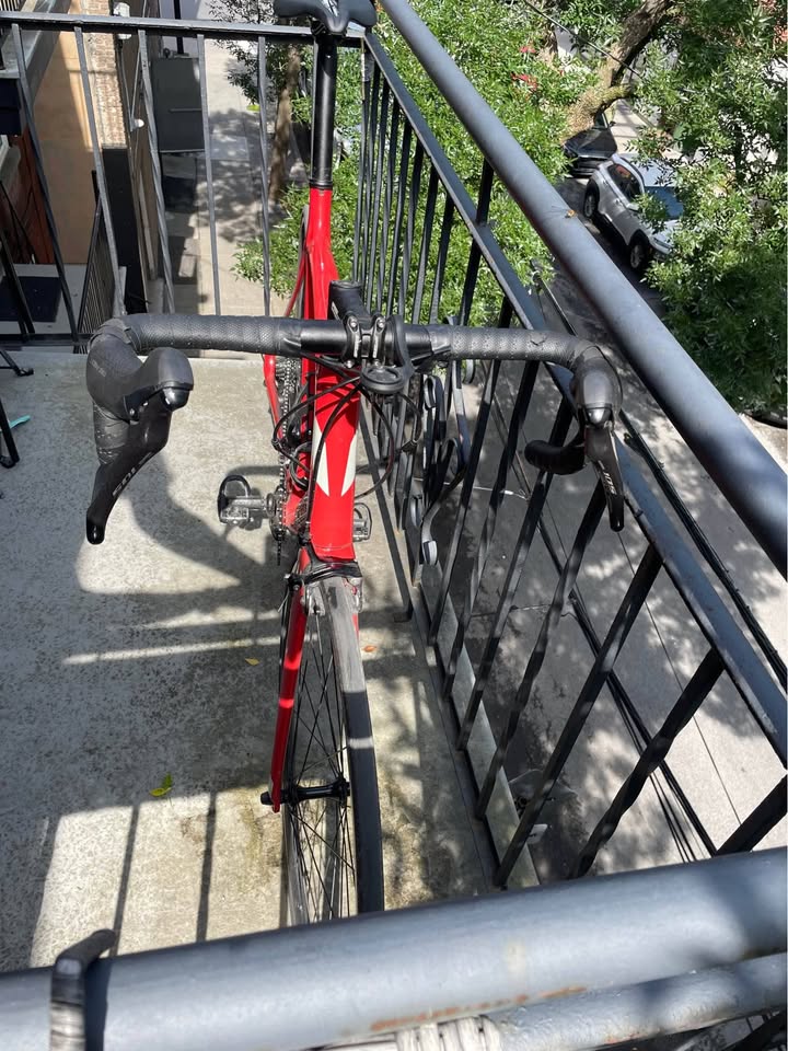 2022 Devinci Leo photo 3