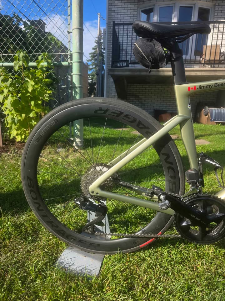 2025 Specialized Tarmac SL7 photo 2