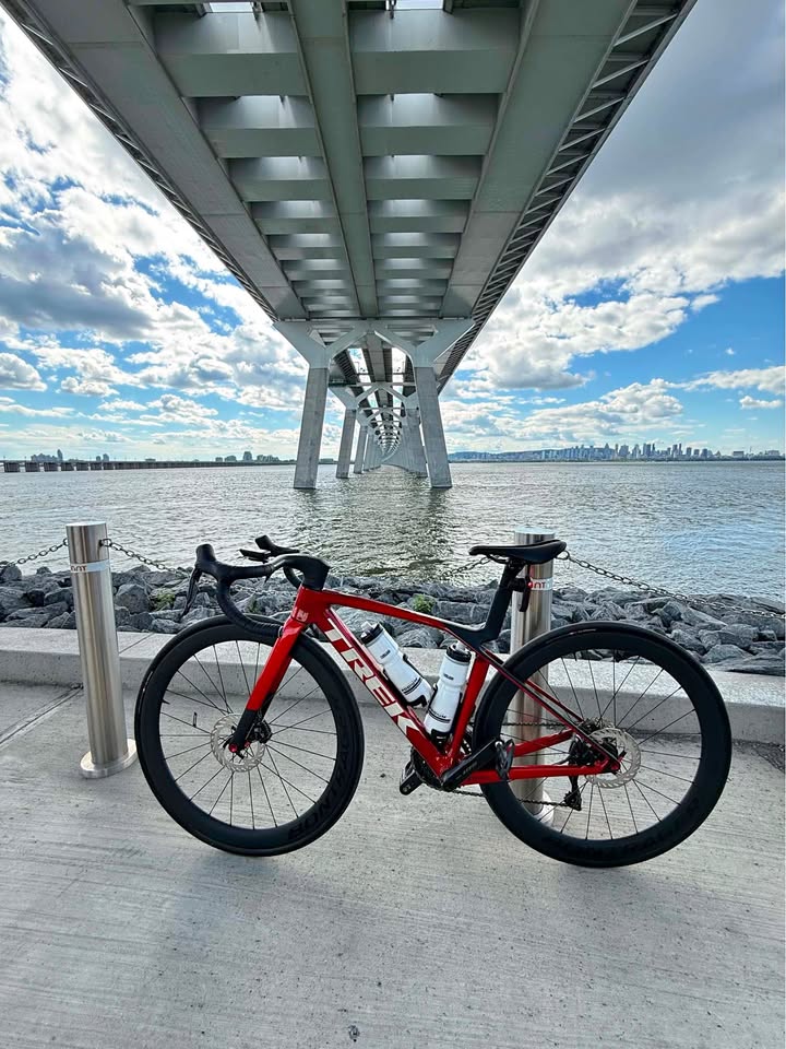 2022 Trek Madone SL6 Gen 8
