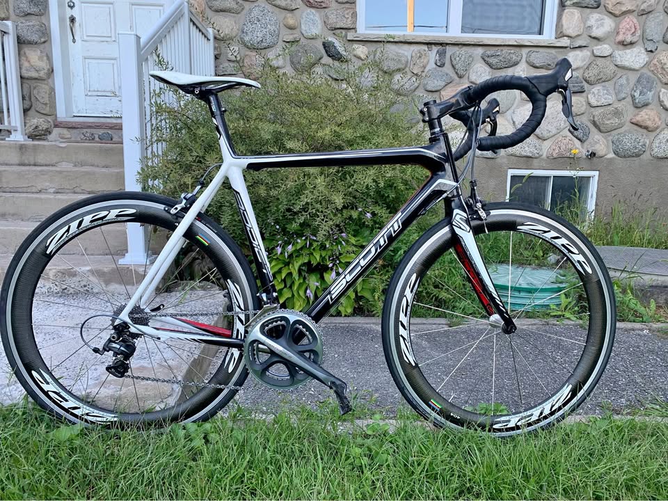 2016 Scott Addict R2