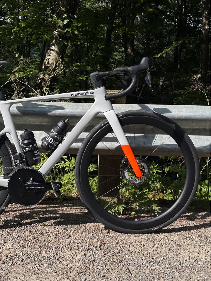 2024 Cannondale SuperSix Evo photo 2