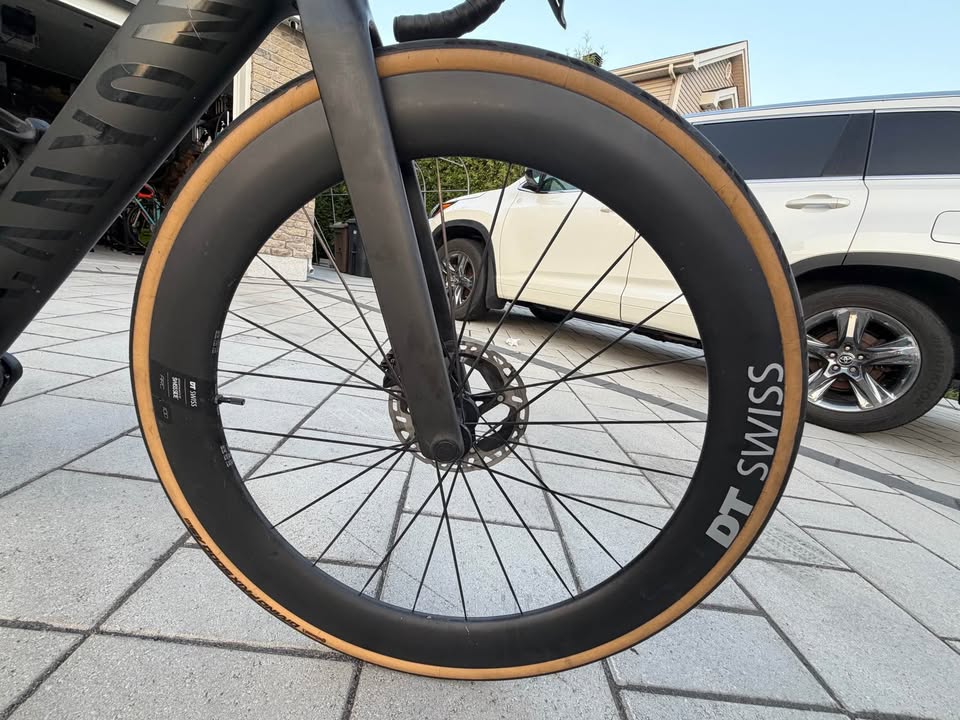 2022 Canyon Aeroad CFR photo 2