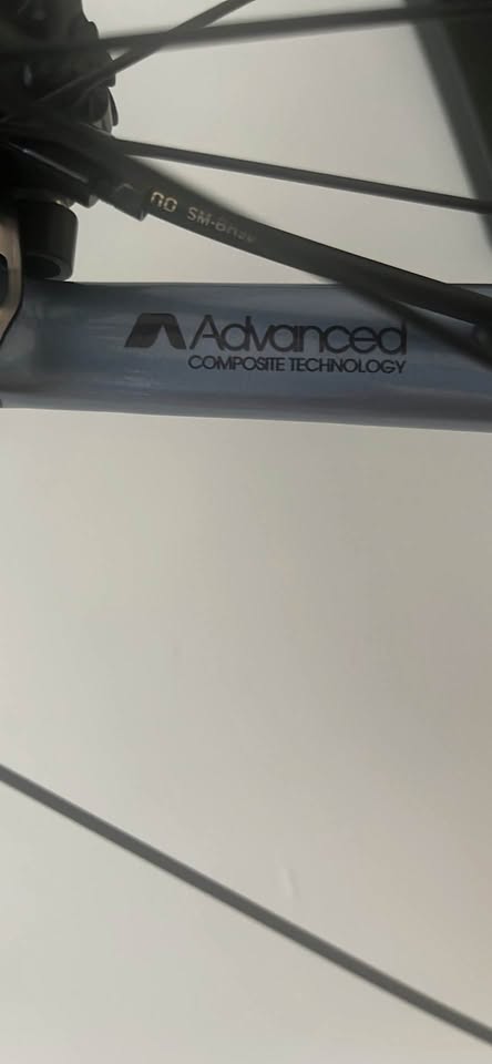 2022 Giant Defy Advanced 1 photo 3